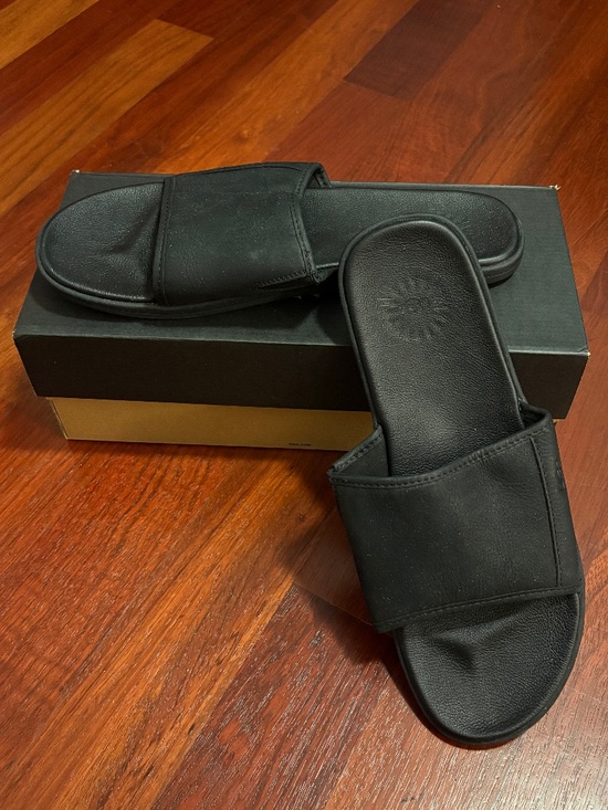 UGG Other - UGG Seaside Slide Sandals - mens